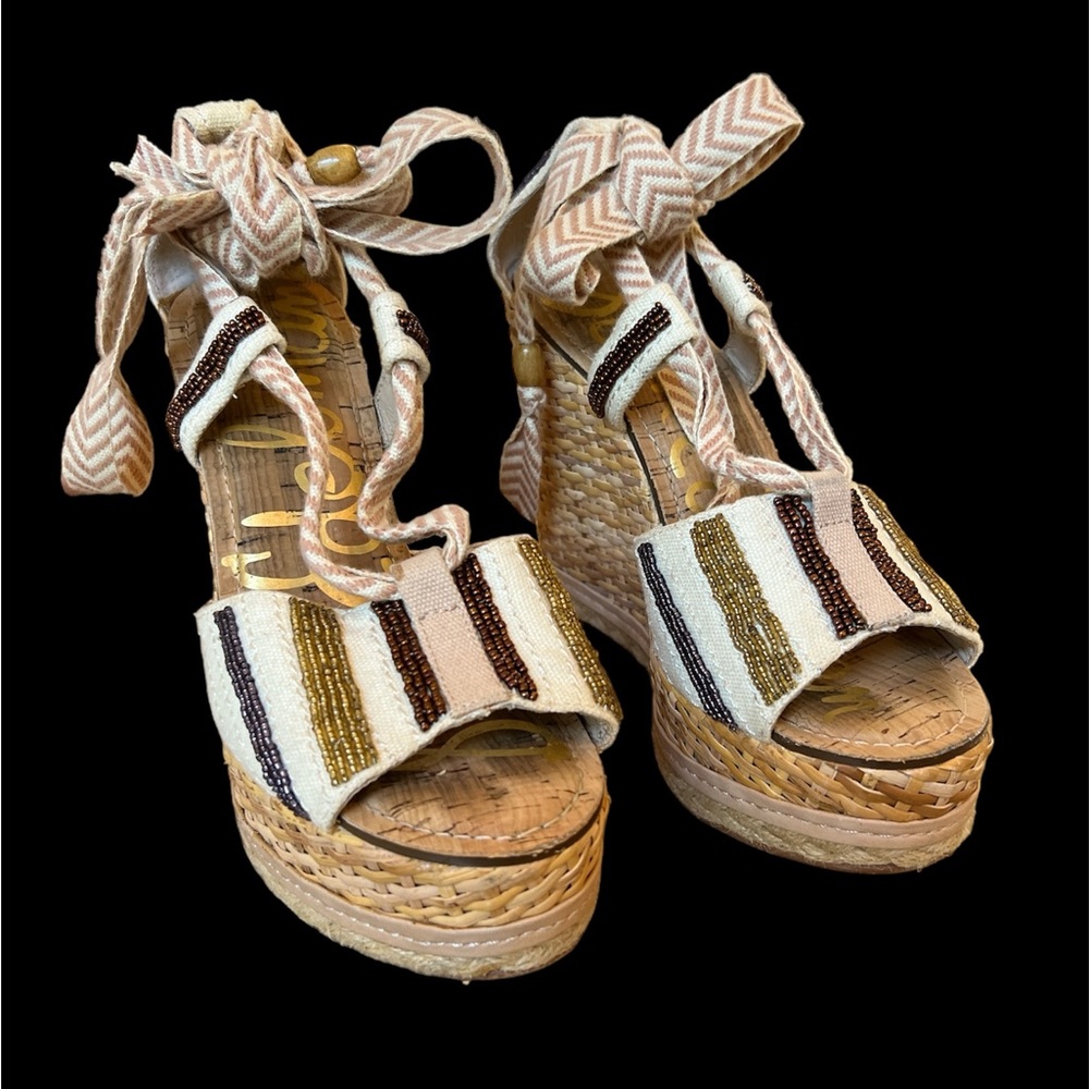Cute Multi Colored Wedges - Picture 2 of 6
